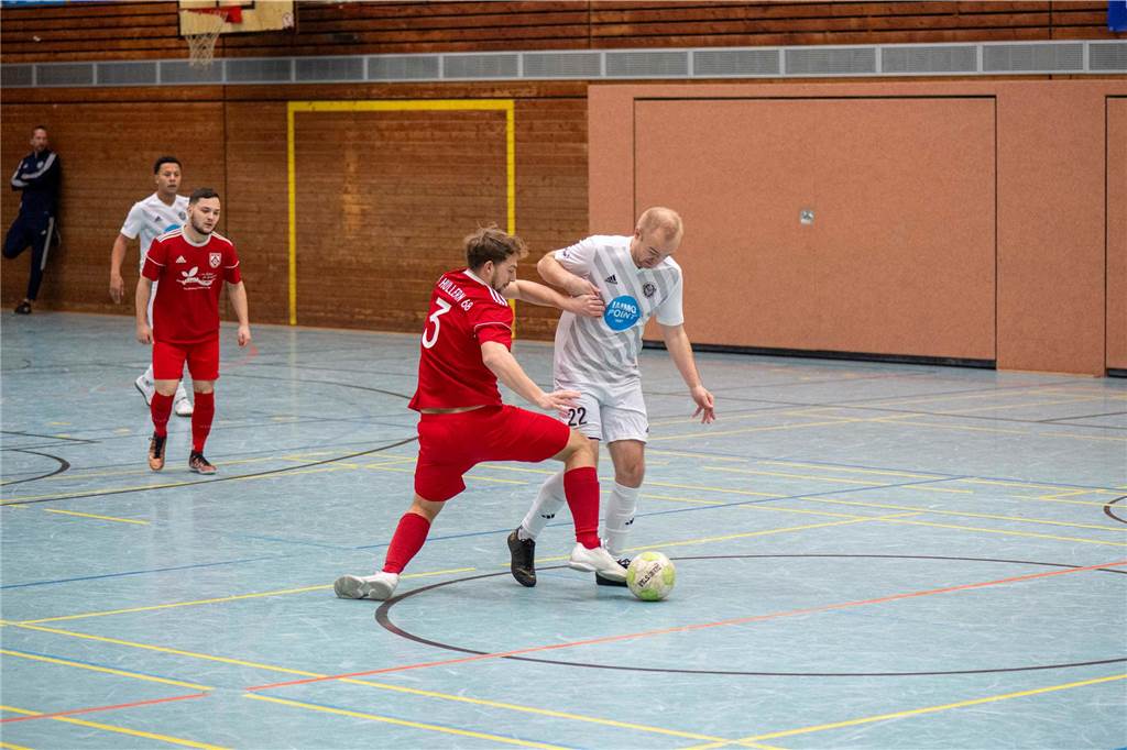 Hier gibt's die ersten Bilder von der Halterner Hallenfußball-Stadtmeisterschaft 2024.