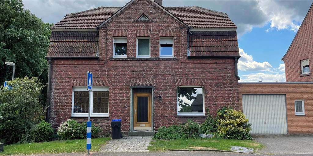 Stadt Dorsten mietet Gebäude für eine Kita-Gruppe in Lembeck an Das Haus Bahnhofstraße 20 in Lembeck