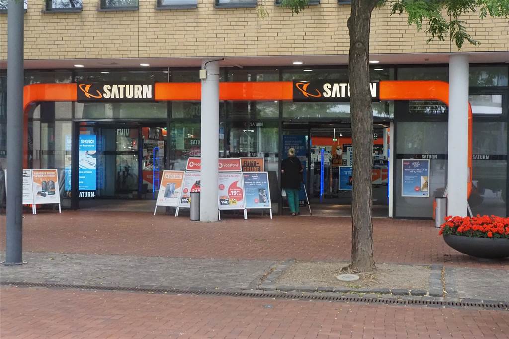 Stadt-Gutschein für Lünen: Jetzt ist auch ein großer Fachmarkt dabei Hier wird der Stadt-Gutschein von Lünen neuerdings auch angenommen: Saturn am Markt.