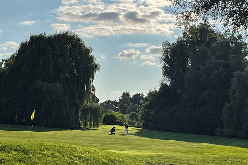Mit Video: So soll der Golfplatz in Castrop-Rauxel nach dem Umbau aussehen Hier wird sich etwas tun: Der Golfplatz wird ganz an seinem südlichen Ende etwas umgebaut.