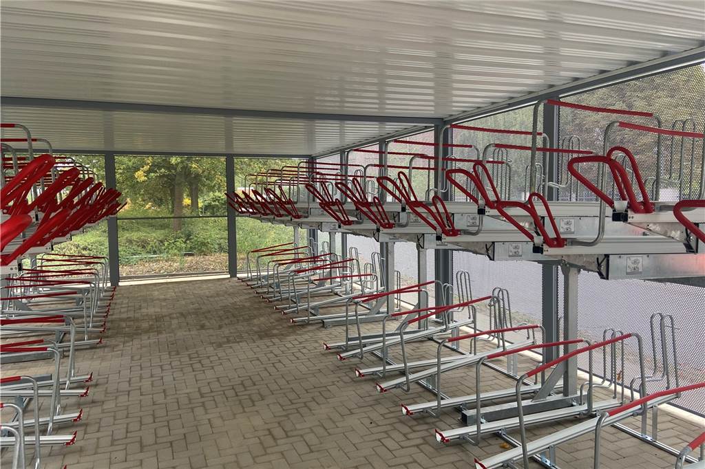 Castrop-Rauxeler Fahrradparkhaus eröffnet: E-Bikes dürfen nicht überall stehen Die Fahrradabstellanlage am Castrop-Rauxeler Hauptbahnhof von innen