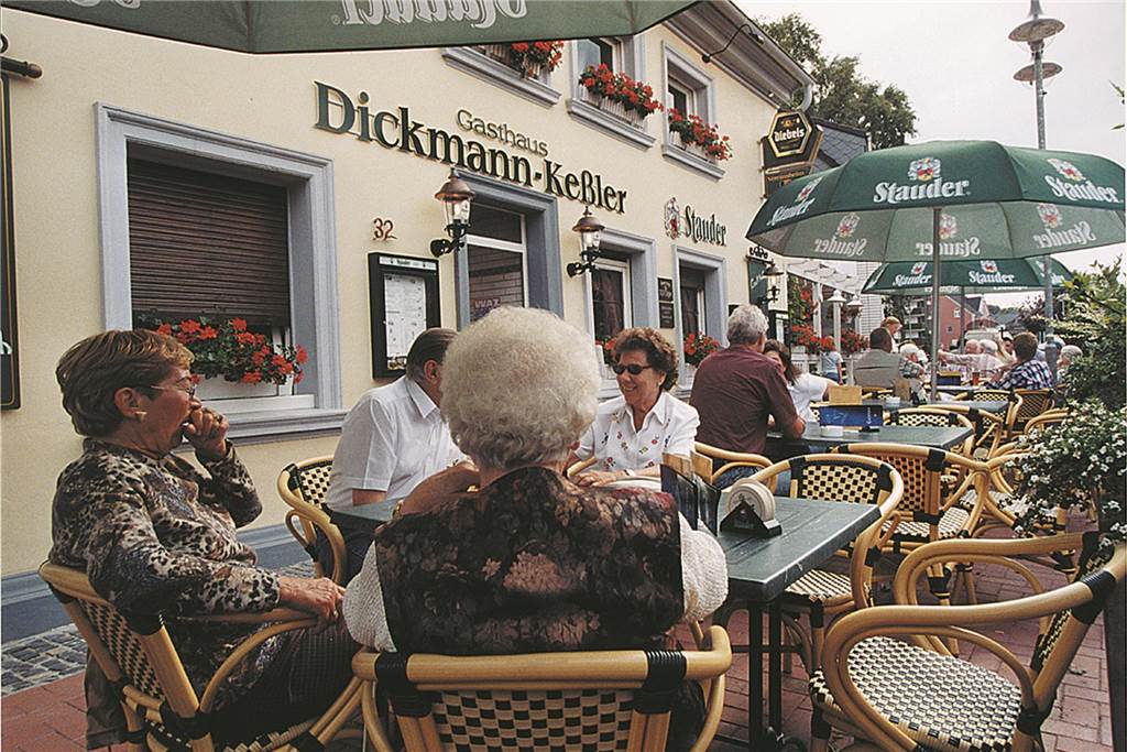 Verein für Orts- und Heimatkunde: Kneipentour kehrt zurück Hier zu sehen ist die historische Gaststätte Dickmann-Kesseler in Kirchhellen.