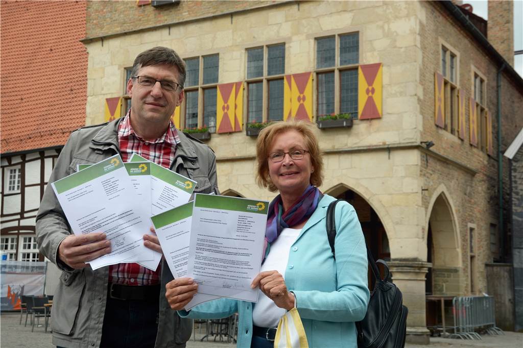 Hiltrud Mannig und Andreas Drohmann von den Grünen in Werne fordern mehr Initiative in Sachen Klimaschutz seitens der Stadt.