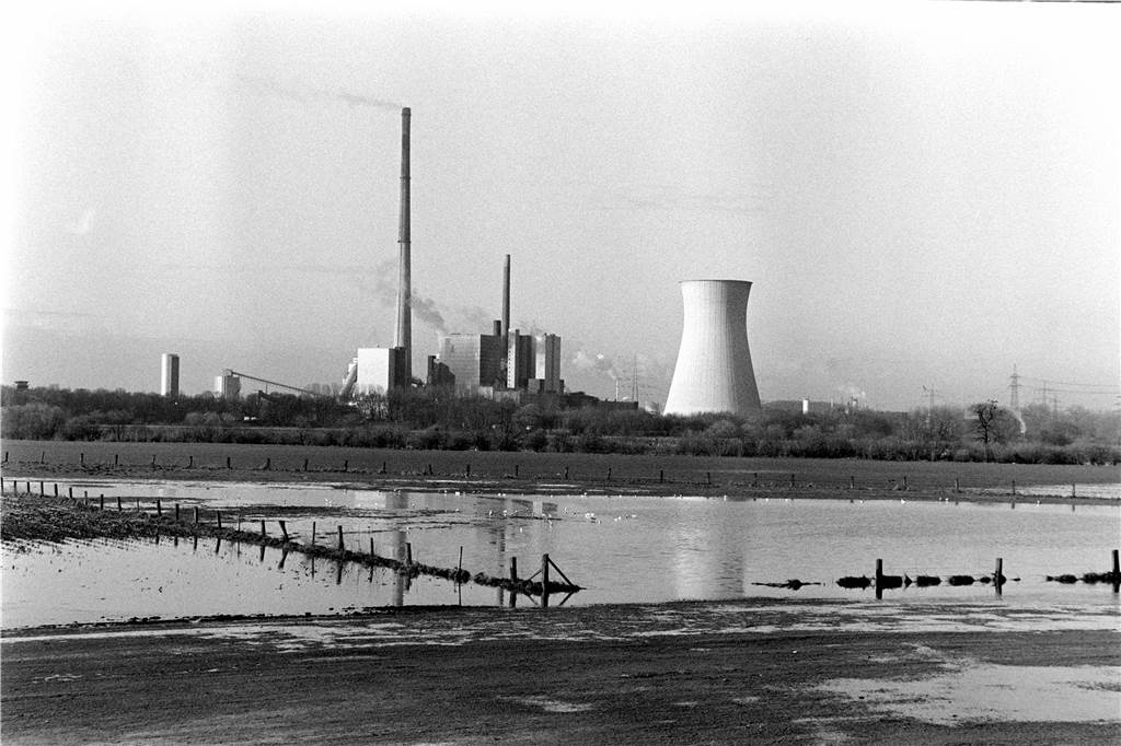 Hochwasser an der Lippe am Steag-Kraftwerk