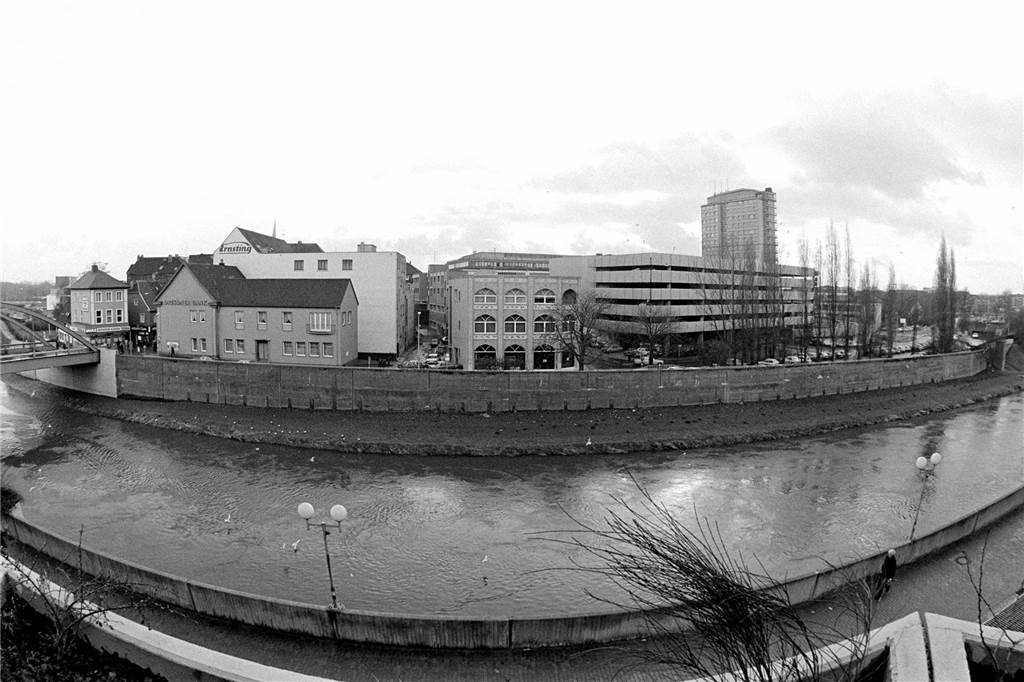 Hochwasser an der Lippe in der Innenstadt