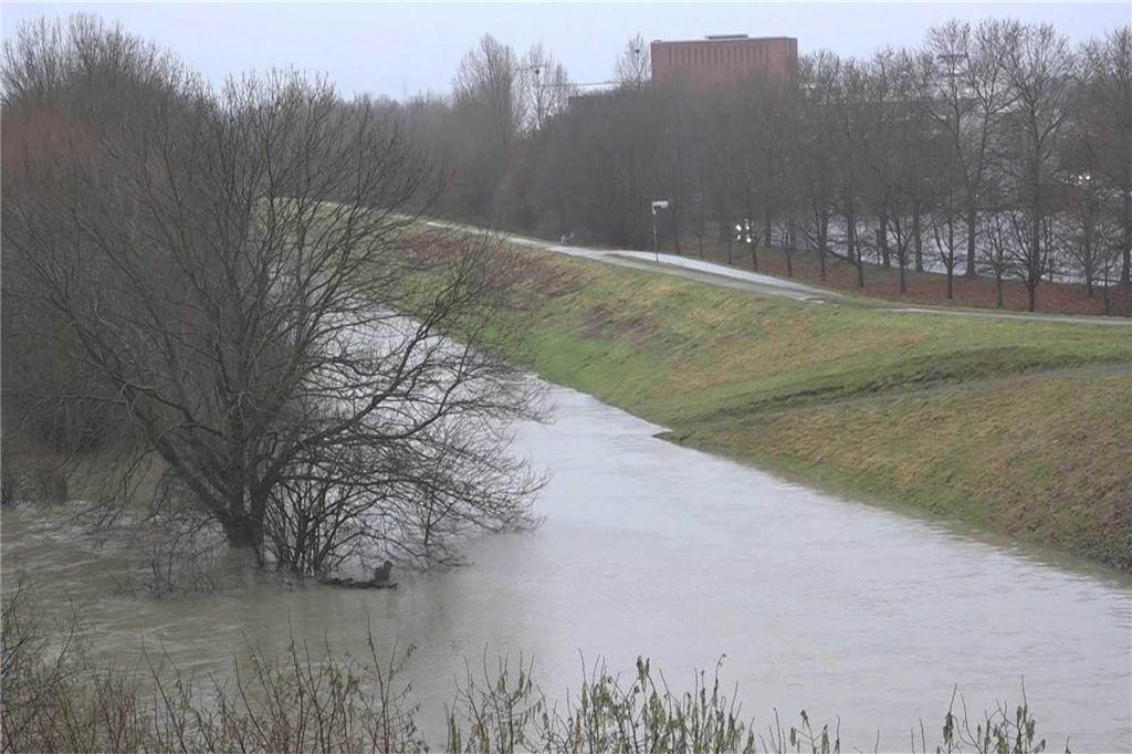 Hochwasser an der Lippe in der Lüner Innenstadt
