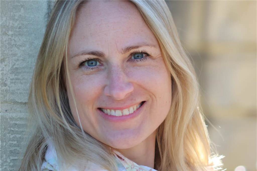 Hochzeitsrednerin Larissa Theresiak: „Das Gefühl muss stimmen“ Larissa Theresiak