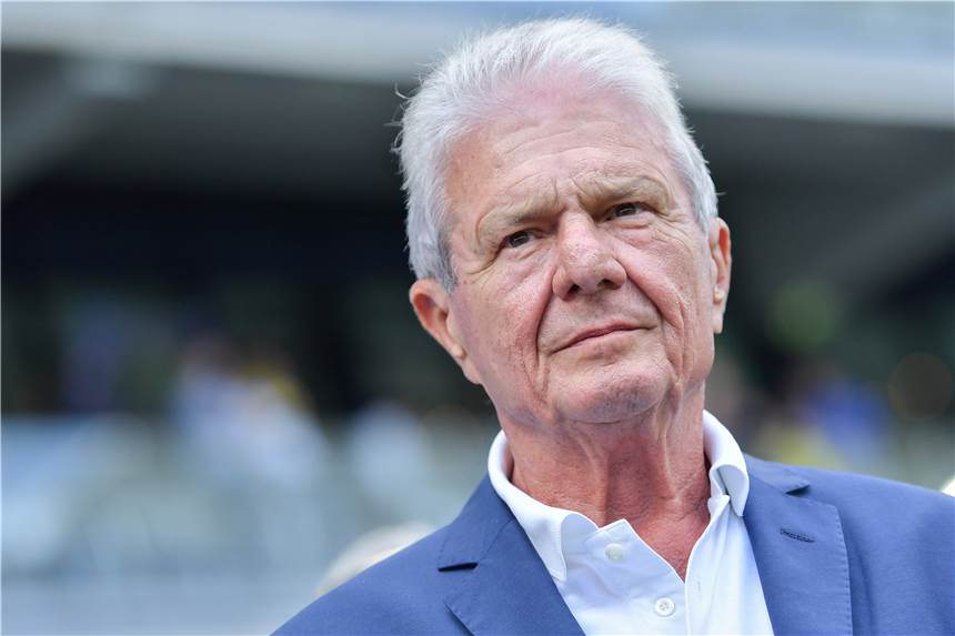TSG-Mäzen Dietmar Hopp attackiert erneut den BVB: „Kommerz pur“ Hoffenheims Mäzen Dietmar Hopp sieht Kommerz beim BVB.