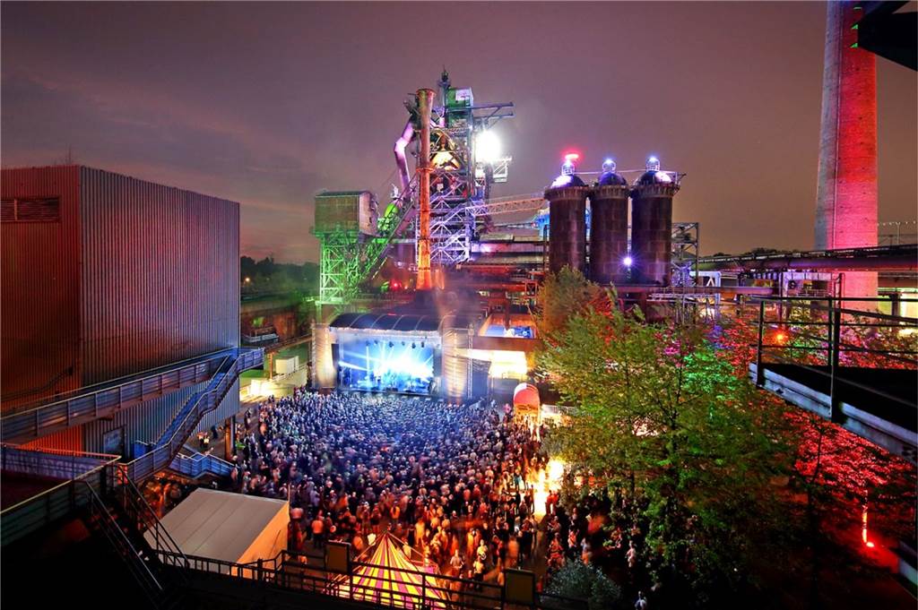 Hoffentlich ist es dieses Jahr wieder so zurück, wie wir es lieben: Das Traumzeitfestival sah so zuletzt 2019 aus.