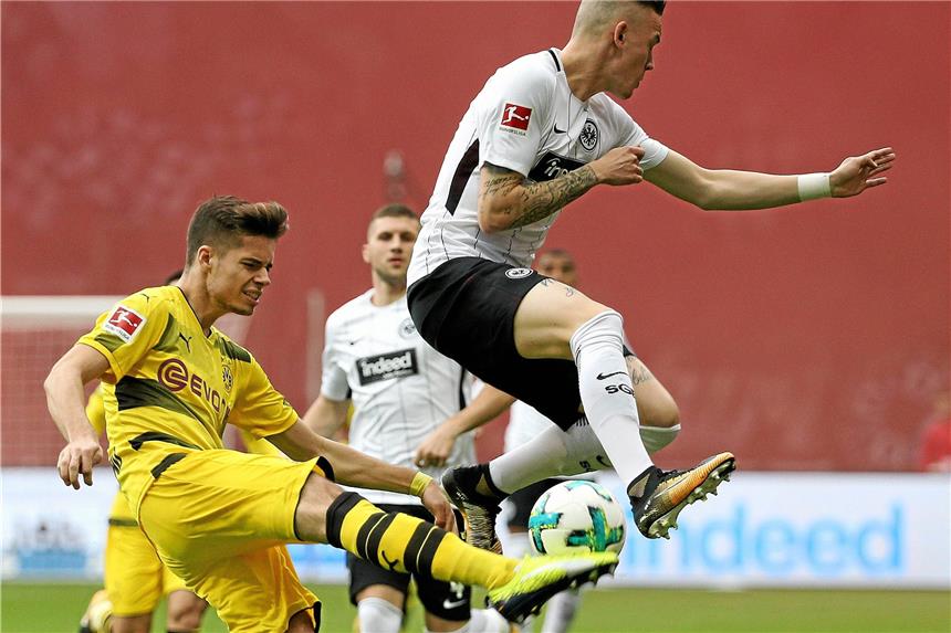 BVB-Mittelfeld erst berauschend, dann ideenlos Hoffnung fürs BVB-Mittelfeld: Julian Weigl ist auf dem Weg zurück zu alter Stärke.
