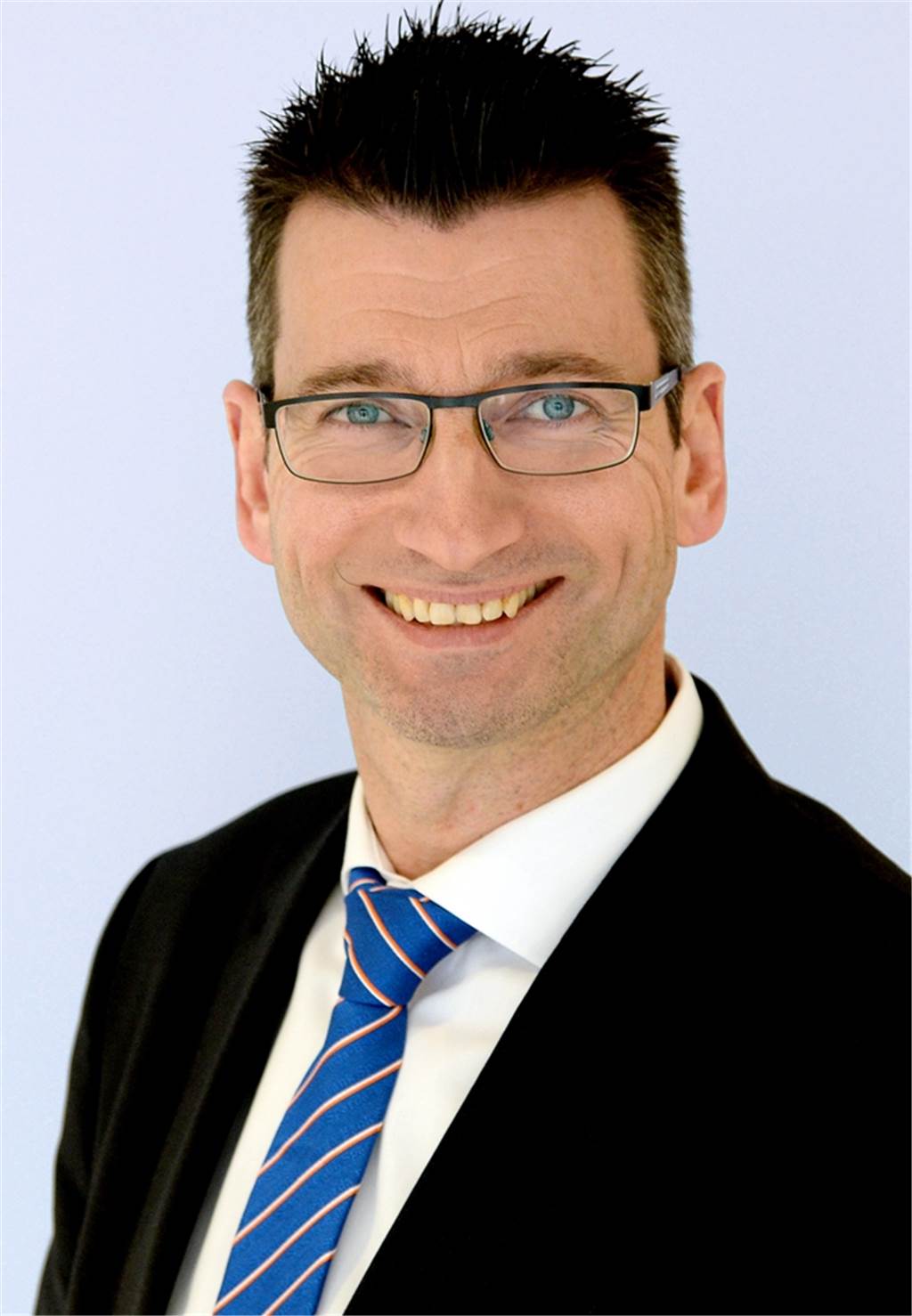 Die Sparda-Bank Haltern hat einen neuen Leiter Holger Althoff ist neuer Leiter der Sparda Bank in Haltern.