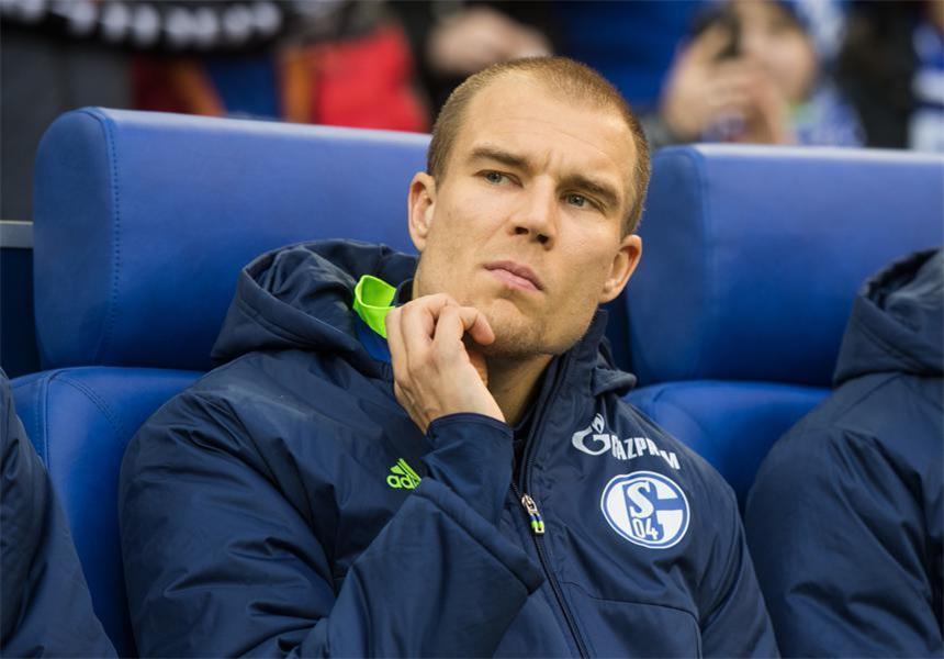 Holger Badstuber (28/Abwehr/Leihvertrag läuft aus): Die Bayern wollen Badstuber wohl nicht zurück. Auf Schalke spielt er nur selten, doch Heidel hält es für „nicht ausgeschlossen“, dass der 31-malige Nationalspieler bleibt. - Wechselwahrscheinlichkeit: 50 Prozent