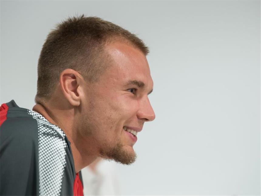 VfB-Profi Badstuber will zurück in die Champions League Holger Badstuber möchte wieder in der Champions League spielen. Foto: Marijan Murat