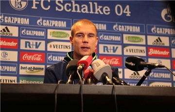 Holger Badstuber während seiner offiziellen Vorstellung auf Schalke am Freitag.