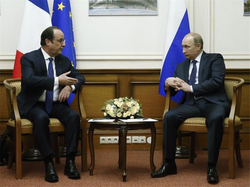 Was im Ukraine-Konflikt am Samstag wichtig war Hollande und Putin verlangen ein sofortiges Ende des Blutvergießens. Foto: Maxim Zmeyev