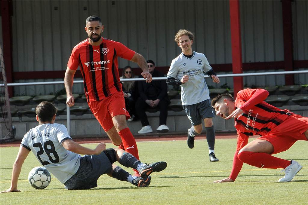 Holzpfosten Schwerte hat gegen den ASSV Letmathe mit 0:7 verloren.