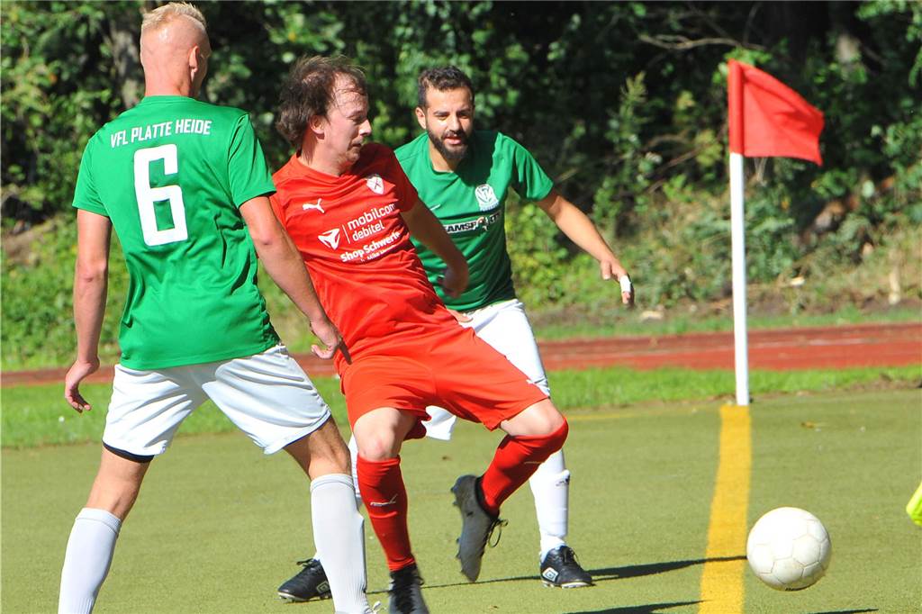 Holzpfosten Schwerte - VfL Platte Heide