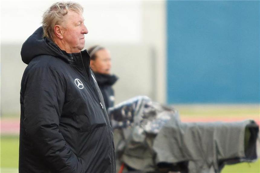 Hrubeschs Mission erfüllt - Sonderlob für Matchwinnerin Huth Horst Hrubesch hat alle vier Spiele mit den DFB-Frauen gewonnen. Foto: Brynjar Gunnarsson
