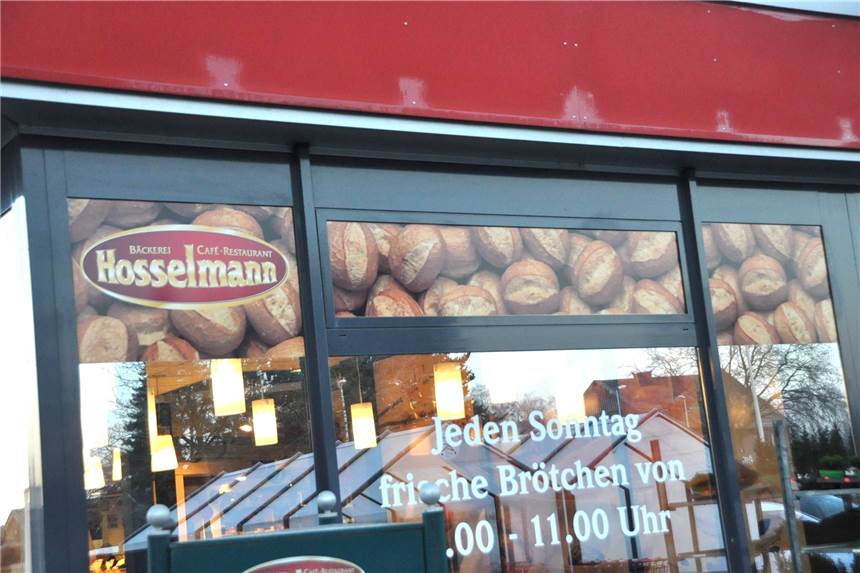 Hosselmann-Kunden mussten am Freitagmorgen auf ihre Brötchen verzichten. Die 200 Filialen der Bäckereikette blieben geschlossen.