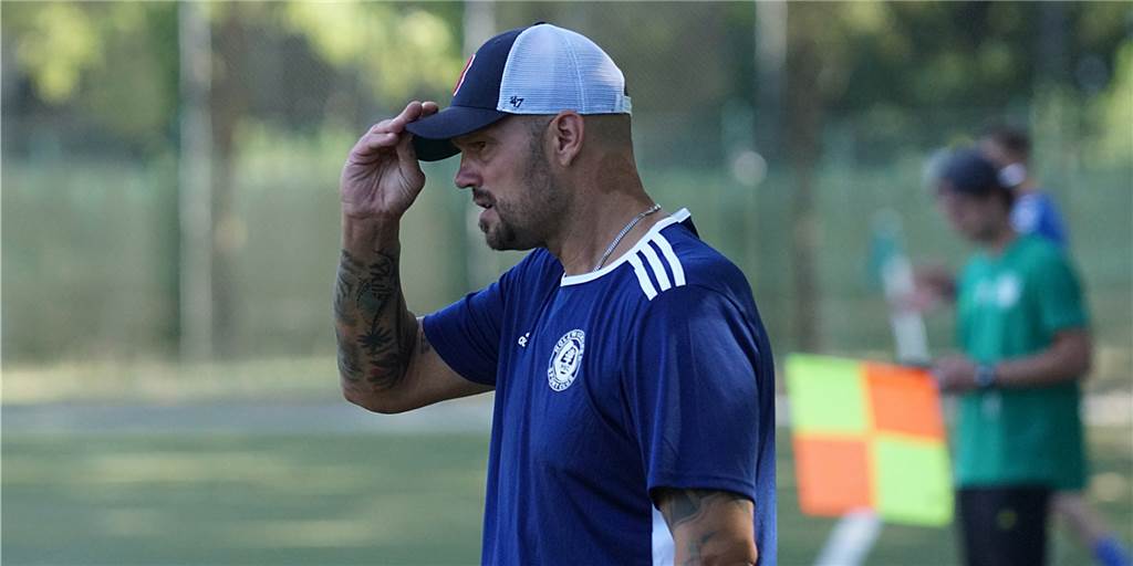Holzwickeder SC U23 im Tabellenkeller: „Wenn wir gegen Sölde so spielen, verlieren wir zweistellig!“ HSC-U23-Coach Claas Hoffmann geht mit seiner Mannschaft hart ins Gericht.