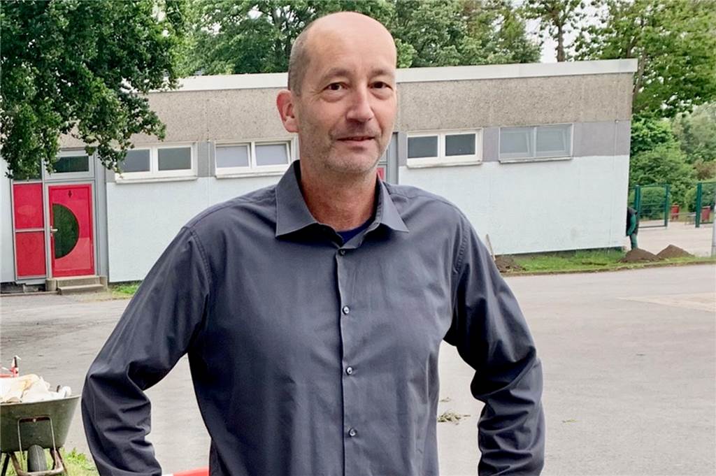 Schulleiter zur Maskenpflicht: „Ministerium lässt kaum Spielraum“ Hubert Mittler, Schulleiter der Emscherschule an der Schweizer Allee.