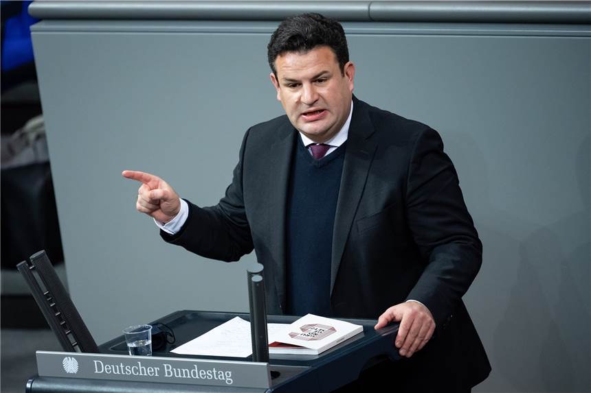 Ampel bereitet Ende von Hartz IV vor – innerhalb der Regierung gibt es Streitpunkte Hubertus Heil (SPD), Bundesminister für Arbeit und Soziales, plant, Hartz IV abzuschaffen.