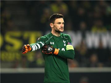 Hugo Lloris fällt wegen einer Oberschenkelverletzung mehrere Wochen aus. Foto: Ina Fassbender