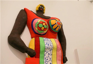 Ich bin eine Kämpferin?: Frauenbilder der Niki de Saint Phalle im Museum Ostwall im Dortmunder U-Turm.