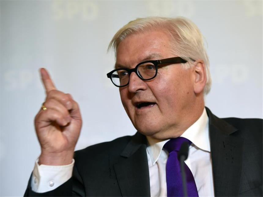 Steinmeier: Auch Islamisten an Syrien-Gesprächen beteiligen «Ich fürchte, wir sind weit über den Moment hinaus, wo wir uns wirklich alle Gesprächspartner und Verhandlungsteilnehmer aussuchen könnten», sagt Bundesaußenminister Steinmeier. Foto: Uwe Zucchi