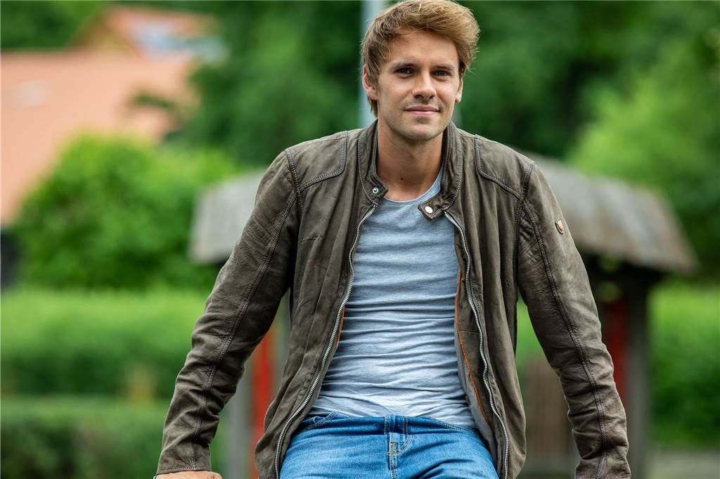 Schauspieler Fabian Rogall: Von der Theater-AG auf die großen Bühnen Fabian Rogall ist ein Schauspieler aus Haltern.