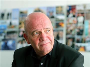 "Ich muss unser Management nicht verteidigen, aber die Schuld liegt hier aus meiner Sicht nicht bei Volkswagen", sagte VW-Betriebsratschef Bernd Osterloh. Foto: Kay Nietfeld/Archiv
