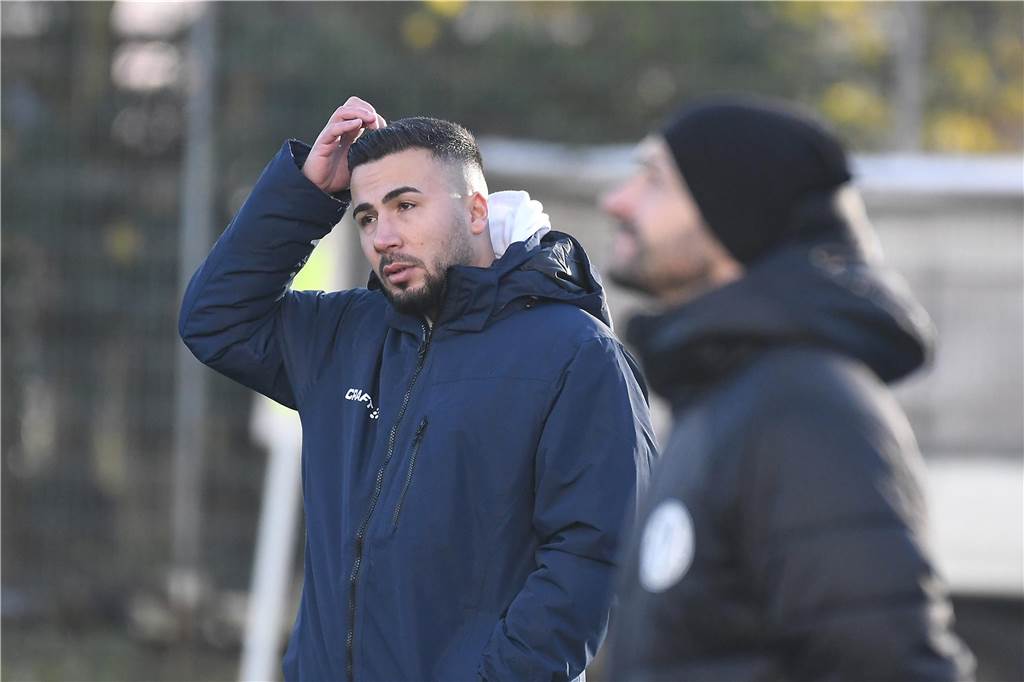 Ickerns Coach Enes Caliskan war wütend und enttäuscht nach dem Derby gegen den VfB Habinghorst.
