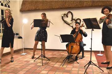 Ihr Name Les Sirènes ist Programm: Bie ihrem Konzert verzauberten Freya Deitling, Dagmara Daniel, Jelena Likusic und Christine Hanl (v.l.) das Publikum.