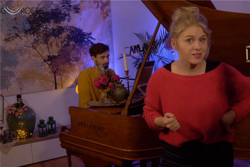 Neues Projekt: „Duo Klangpoesie“ startet musikalische Wohnzimmer-Show Ihre Kreativität haben Florian Albers und Tamara Peters trotz Corona-Krise nicht verloren.