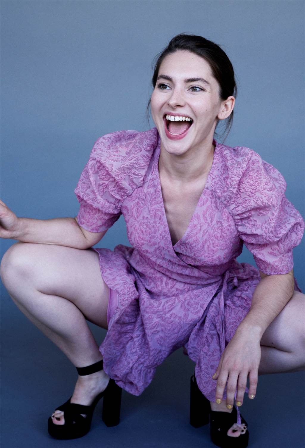 „Eine Kugel himmelblau“: Netflix-Star Romina Küper erinnert sich an Haltern Die Schauspielerin Romina Küper im Porträt.