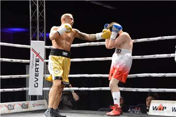 Ilias Essaoudi (l.) kämpft bei der Fighting Championship auch selbst. Hauptsächlich ist er aber als Organisator gefragt.