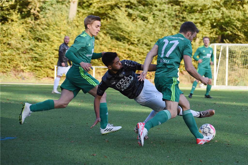 Im A-Liga-Derby hat sich der SV Lippramsdorf verdient mit 3:0 gegen den TuS Haltern II durchgesetzt.