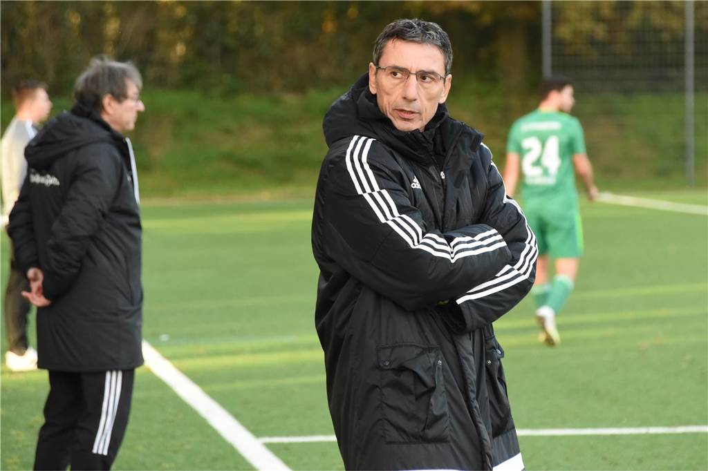 Im A-Liga-Derby hat sich der SV Lippramsdorf verdient mit 3:0 gegen den TuS Haltern II durchgesetzt.