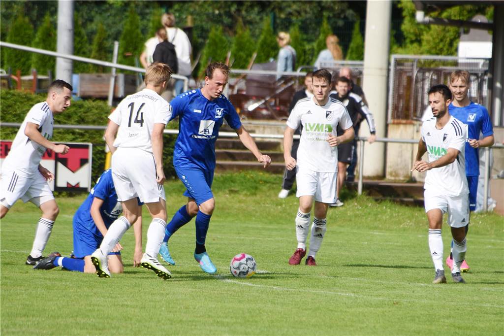 Im A-Liga-Derby setzte sich der SV Lippramsdorf knapp mit 2:1 gegen den TuS Sythen durch.