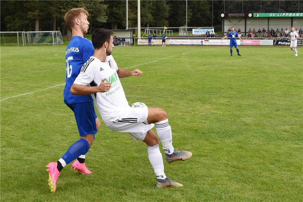 Im A-Liga-Derby setzte sich der SV Lippramsdorf knapp mit 2:1 gegen den TuS Sythen durch.