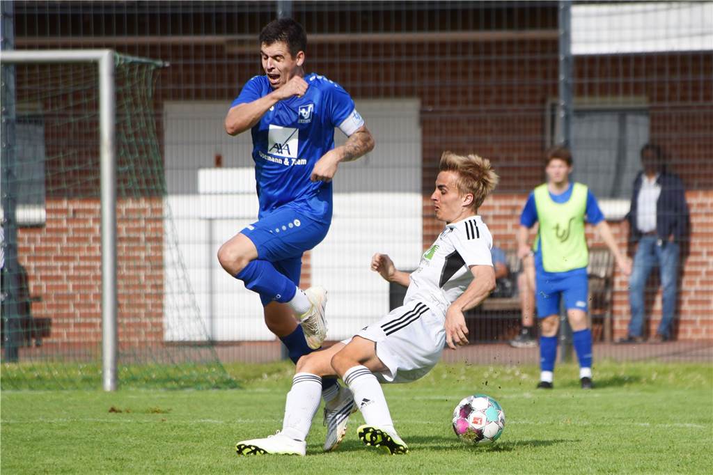 Im A-Liga-Derby setzte sich der SV Lippramsdorf knapp mit 2:1 gegen den TuS Sythen durch.