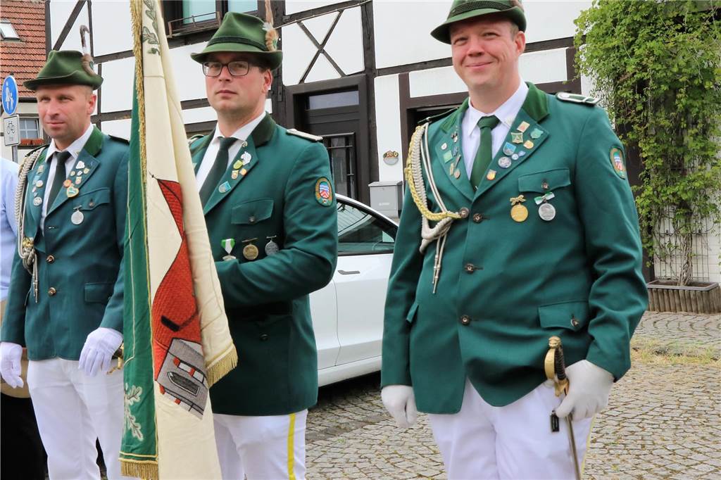 Im August feiert der Bürgerschützenverein Flaesheim sein erstes Schützenfest seit 2017. Mit dem Ausmarsch am Wochenende wurde die Saison eröffnet.