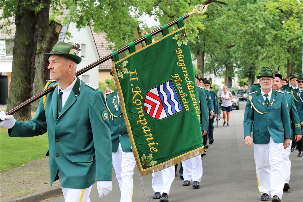 Im August feiert der Bürgerschützenverein Flaesheim sein erstes Schützenfest seit 2017. Mit dem Ausmarsch am Wochenende wurde die Saison eröffnet.