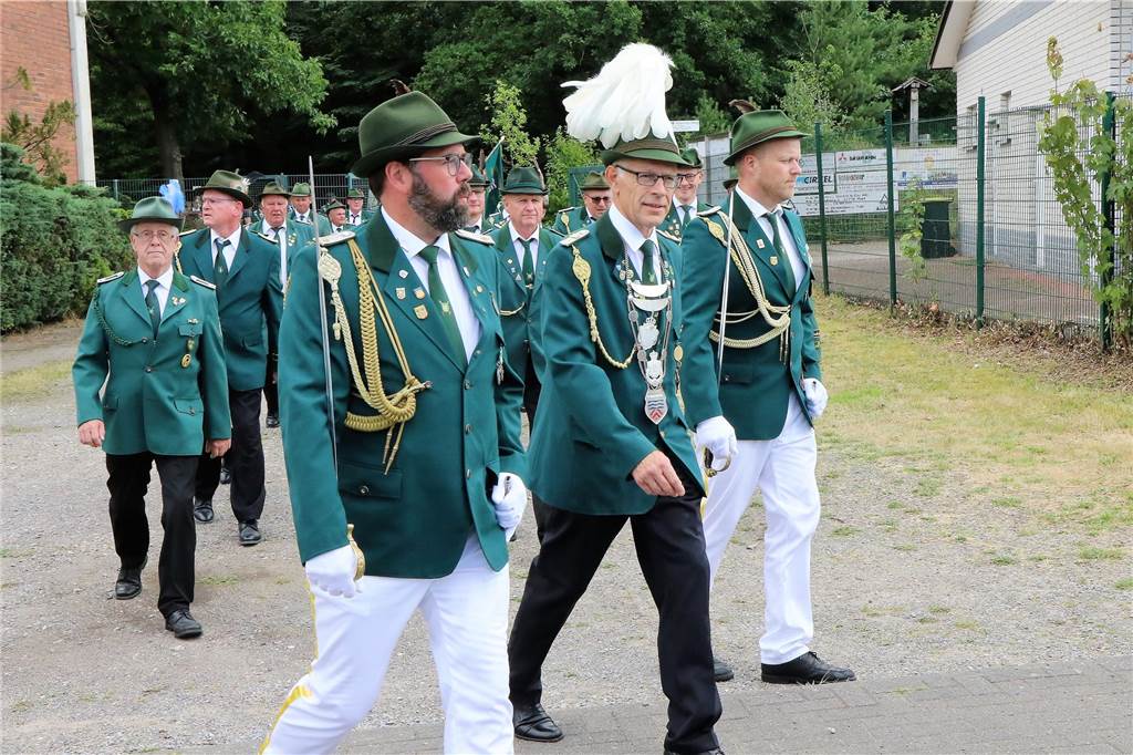 Im August feiert der Bürgerschützenverein Flaesheim sein erstes Schützenfest seit 2017. Mit dem Ausmarsch am Wochenende wurde die Saison eröffnet.