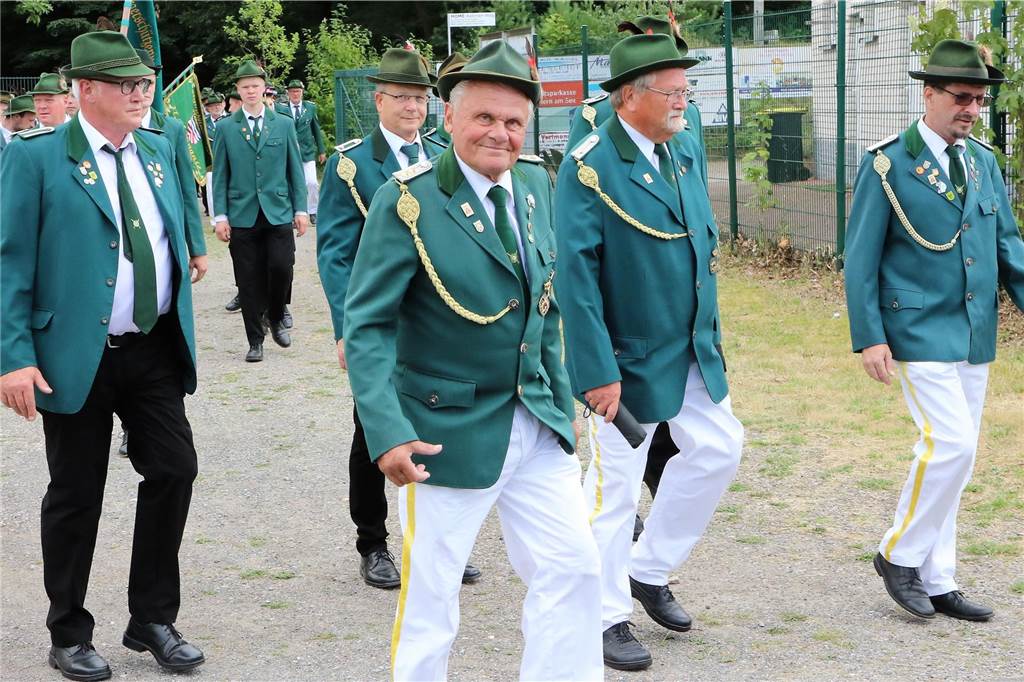 Im August feiert der Bürgerschützenverein Flaesheim sein erstes Schützenfest seit 2017. Mit dem Ausmarsch am Wochenende wurde die Saison eröffnet.