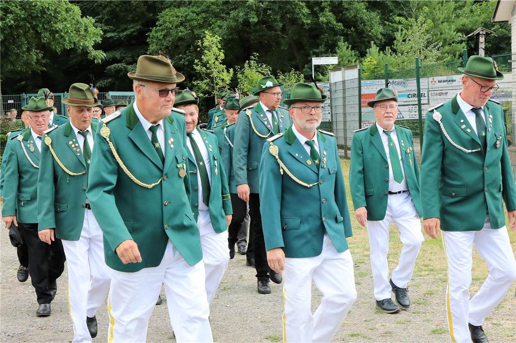 Im August feiert der Bürgerschützenverein Flaesheim sein erstes Schützenfest seit 2017. Mit dem Ausmarsch am Wochenende wurde die Saison eröffnet.