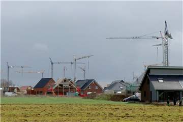 Im Baugebiet Hoher Kamp West, Abschnitt 2 wird zurzeit gebaut. Doch längst nicht alle Interessenten haben ein Grundstück bekommen.