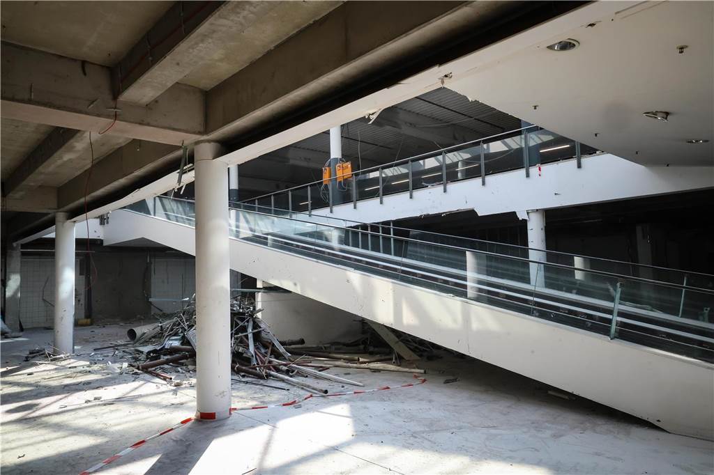 Im Bereich der Rolltreppe soll Aldi im Erdgeschoss eine Filiale bekommen.