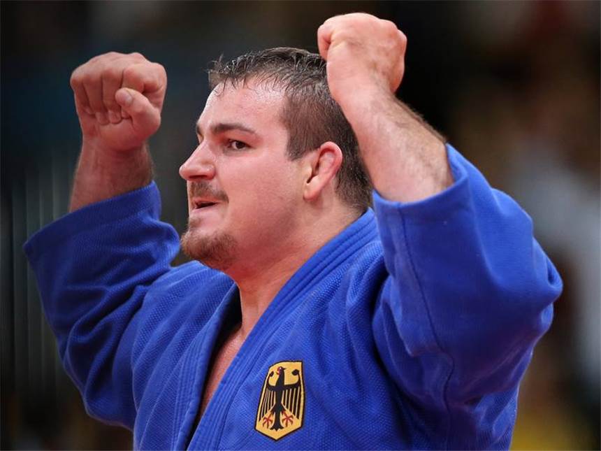 145-Kilo-Koloss Tölzer am Ziel - Endlich Judo-Medaille Im dritten Anlauf hat es endlich für Andreas Tölzer mit einer Medaille geklappt. Foto: Friso Gentsch