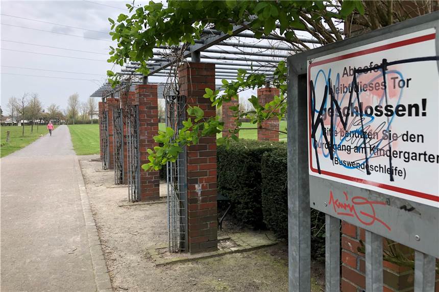 Raub im Seepark Horstmar: Jugendliche schlagen und treten auf Opfer ein Im Eingangsbereich des Seeparks Horstmar haben die vier Tatverdächtigen ihre Opfer umzingelt und beraubt.
